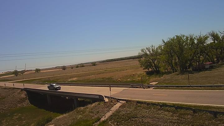 Traffic Cam Wallace: US-40 at - Bridge over Pond Creek Player