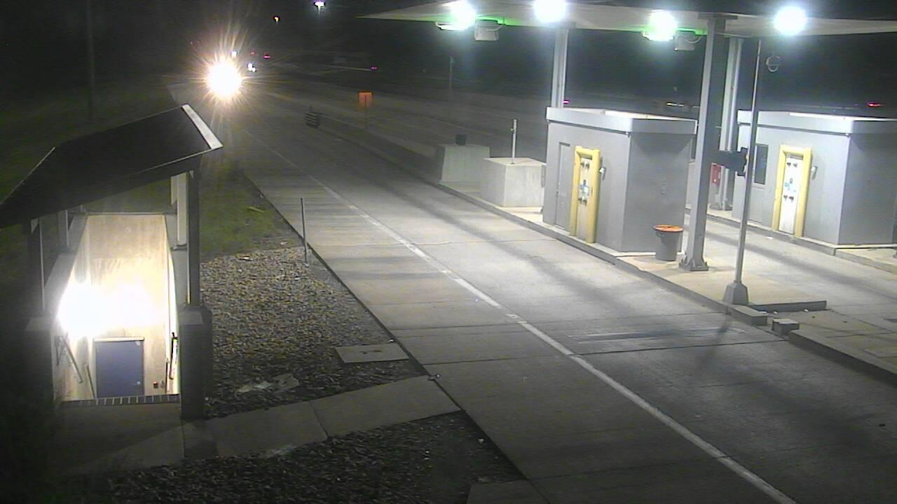 Traffic Cam Tonganoxie: Eastern Terminal MP 217 Player