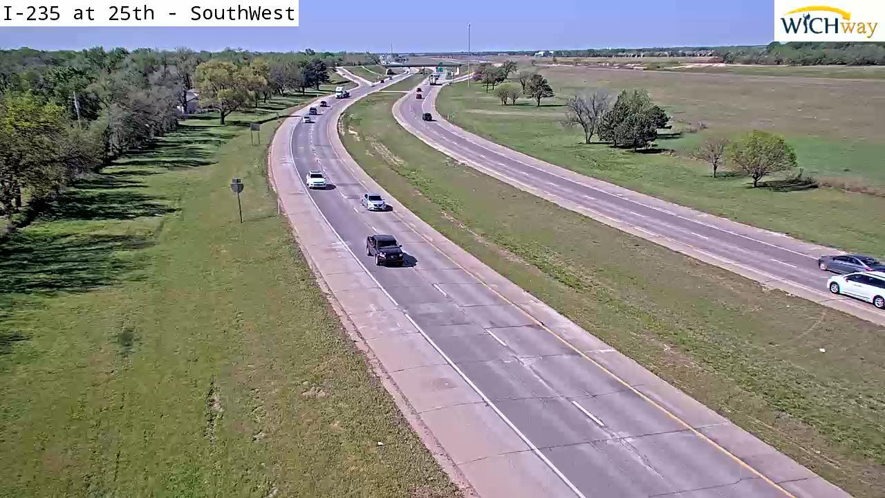 Wichita: I-235 at 25th Traffic Camera
