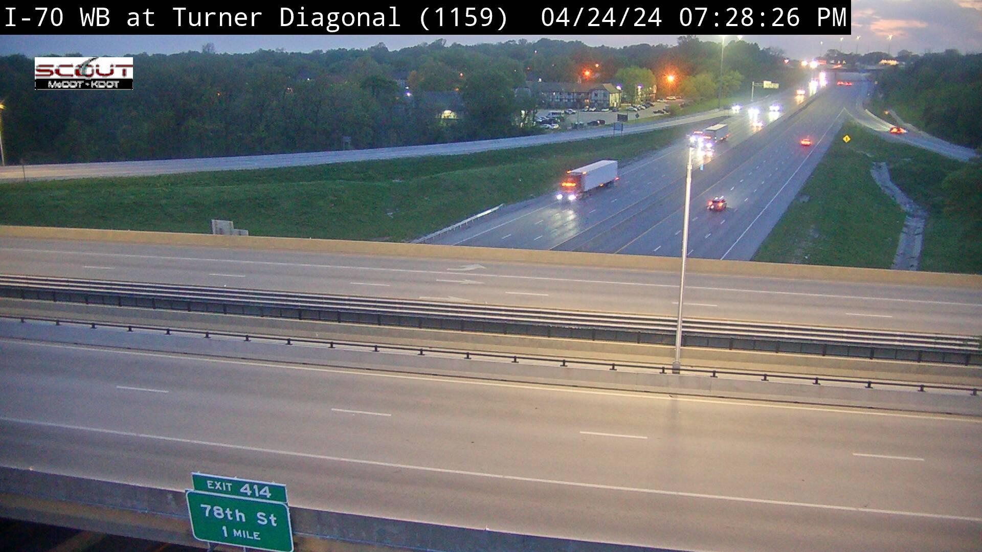 Kansas City: I- WB @ Turner Diagonal Traffic Camera