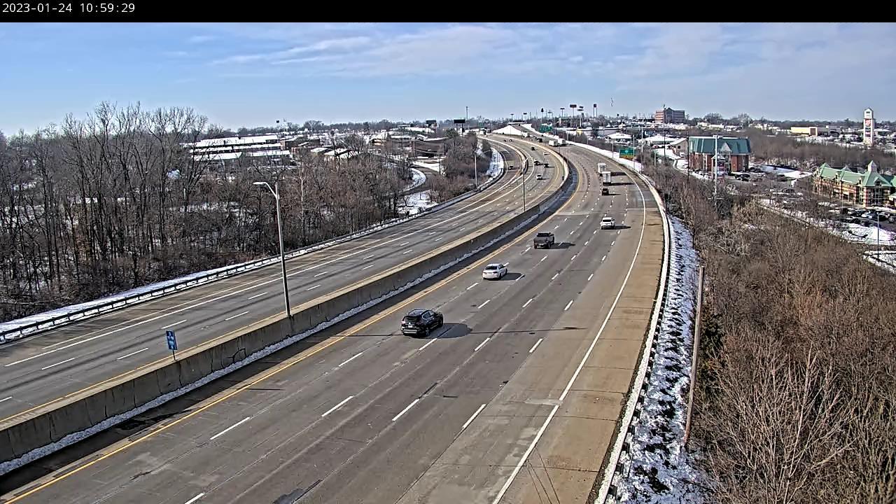 Traffic Cam Fort Mitchell: I-71/I-75 at N of Buttermilk Pike Player