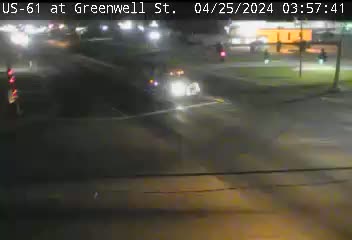 Traffic Cam US 61 at Greenwell St. - Northbound Player