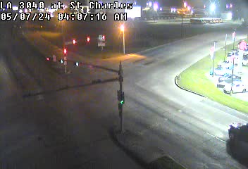Traffic Cam LA 3040 at St. Charles Ave. - Northbound Player
