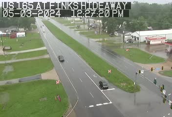 Traffic Cam US 165 at Finks Hideaway - Southbound Player