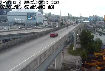 Traffic Cam I-10 at US 90 Claiborne Overpass - Eastbound Player