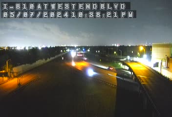 Traffic Cam I-610 at West End - Westbound Player