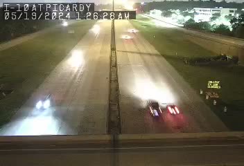 Traffic Cam I-10 at Picardy Extension - Median Player