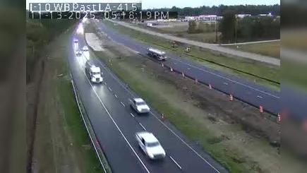 Traffic Cam Ithra: I-10 between Grosse Tete and LA 415 Player