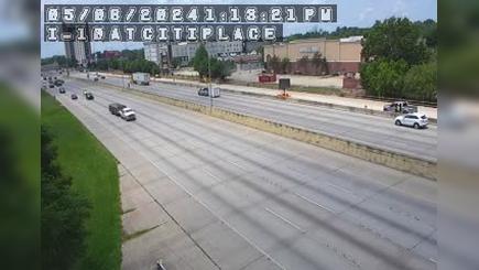 Traffic Cam Beauregard Town: I-10 at Citiplace Player