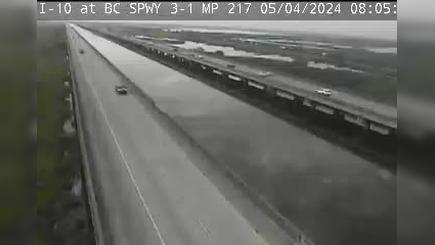 Traffic Cam La Branche: I-10 at BC Spillway MM 217 Player