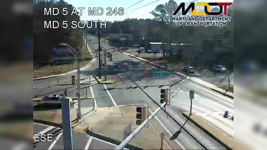 Traffic Cam Lexington Park: MD 5 AT MD 246 (518002) Player
