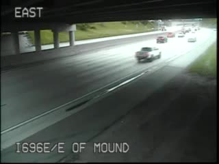 Traffic Cam @ E. of Mound - east Player