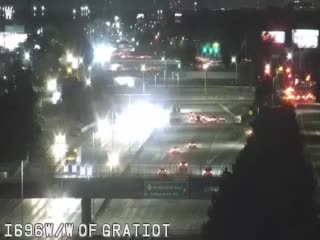 Traffic Cam @ W of Gratiot - west Player