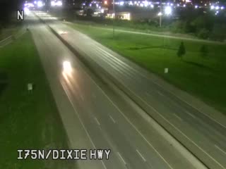 Traffic Cam @ Dixie Hwy - north Player