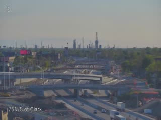 Traffic Cam @  S of Clark - north Player