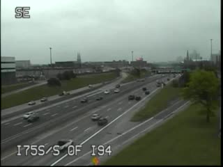 Traffic Cam @ S of I-94 - south Player