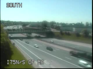 Traffic Cam @ S of M-8 - north Player