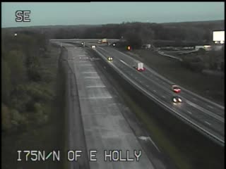 Traffic Cam @ N of E Holly - north Player