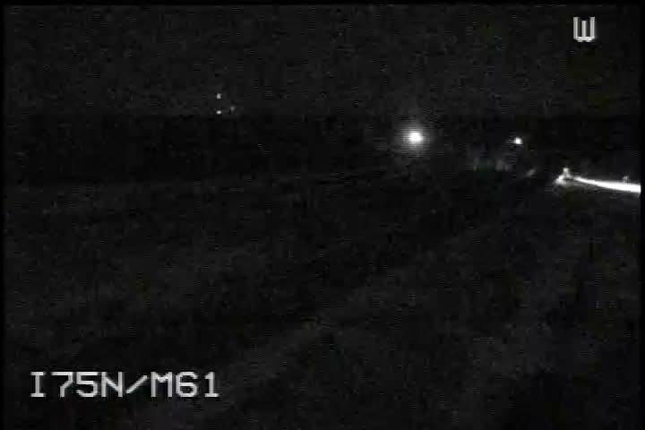 Traffic Cam @ M-61 - north Player