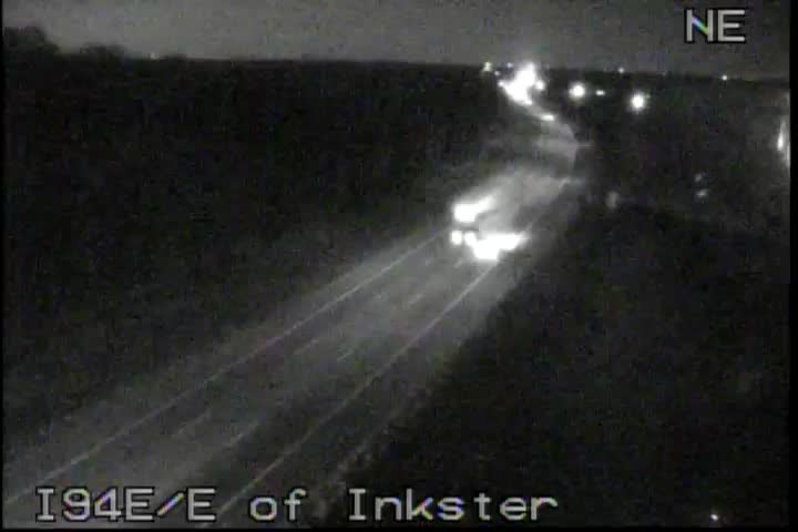 Traffic Cam @ E of Inkster - east Player
