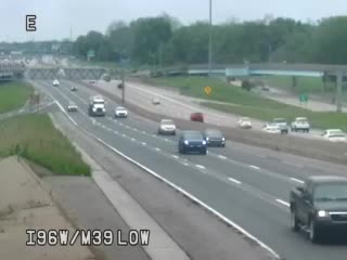 Traffic Cam @ M-39 Low - West Player
