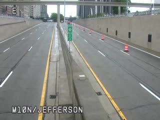 Traffic Cam @ Jefferson NB - north Player