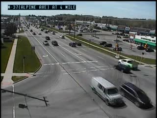 Traffic Cam @ 4 Mile Rd Player