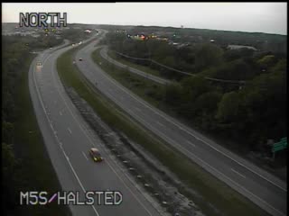 Traffic Cam @ Halsted - east Player
