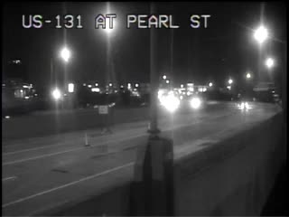 Traffic Cam @ Pearl St - south Player