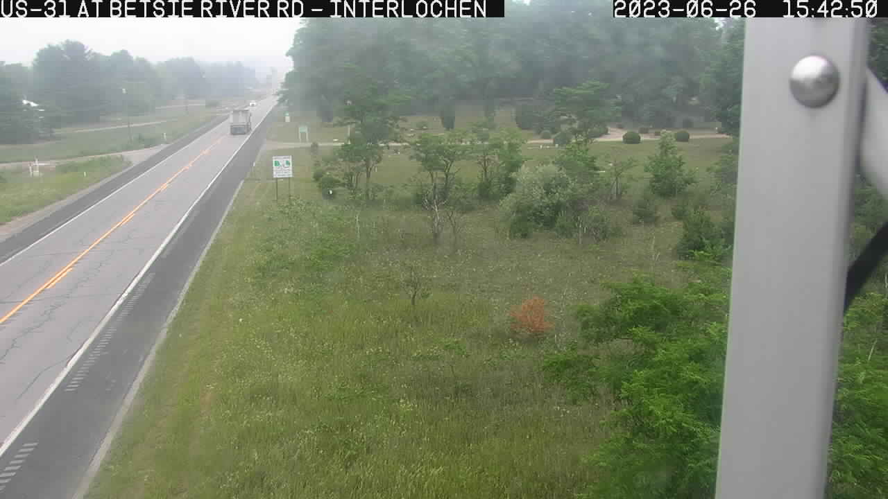 Traffic Cam @ Betsie River Road - Traffic closest to camera Player