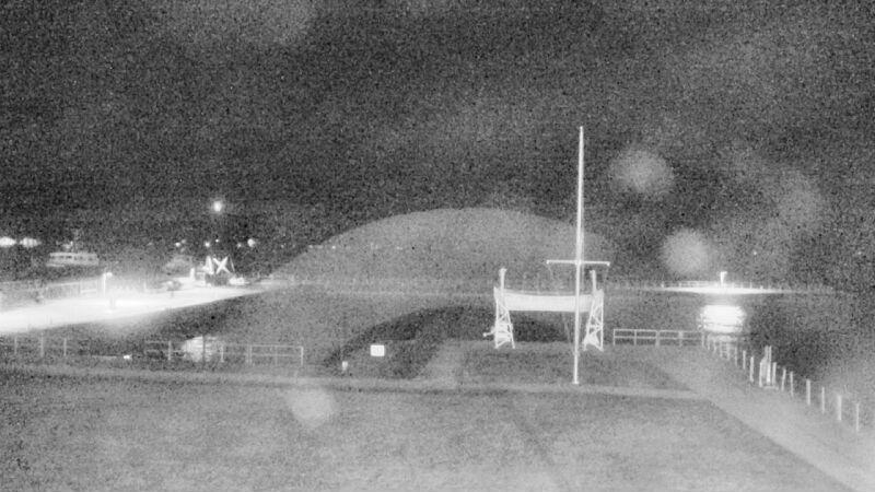 Traverse City: West Grand Traverse Bay Traffic Camera