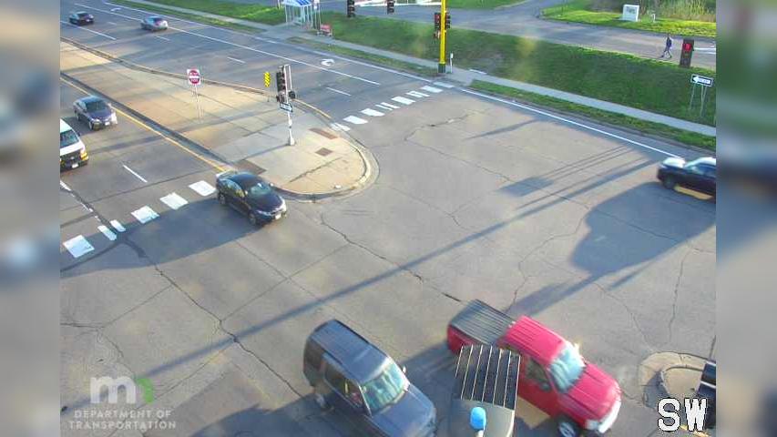 Traffic Cam Columbia Heights: MN 65: T.H.65 NB @ 47th Ave Player