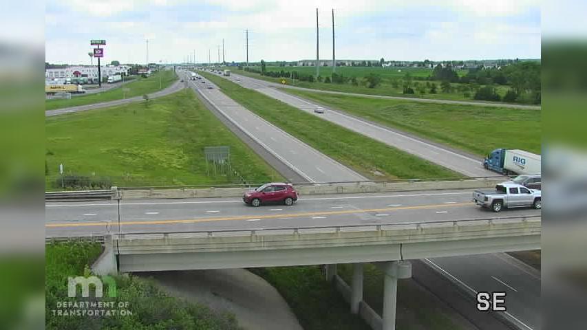 Traffic Cam Clearwater: MN 24: I-94 WB @ T.H.24 (MP 178) Player