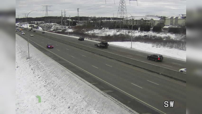 Traffic Cam The Reserve: I-494: I-494 NB N of 49th Ave Player