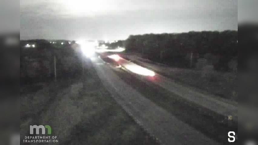 Traffic Cam Oronoco: US 52: T.H.52 NB @ 5th St (MP) Player