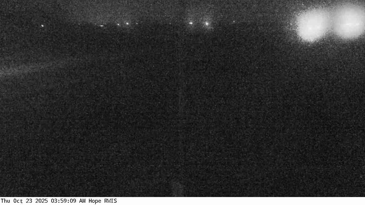 Traffic Cam River Point: I-35: I-35 (Hope): I-35 (Hope) View Player