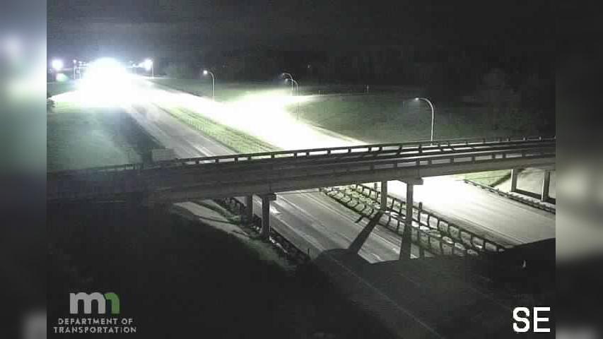 Traffic Cam Owatonna: US 14: T.H.14 WB @ C.S.A.H.45 SB Player