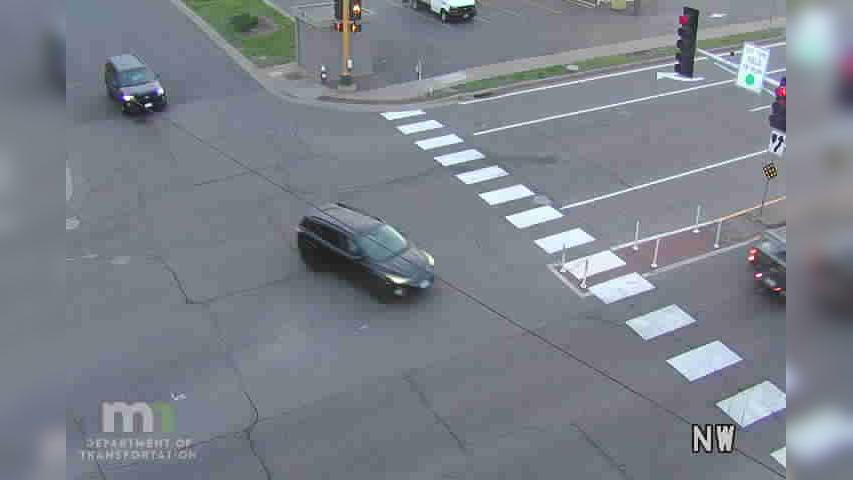 Traffic Cam Columbia Heights: MN 65: T.H.65 NB @ 45th Ave Player