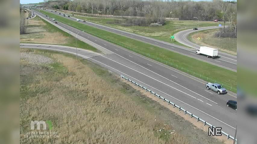 Traffic Cam Inver Grove Heights: US 52: T.H.52 SB @ 80th St Player