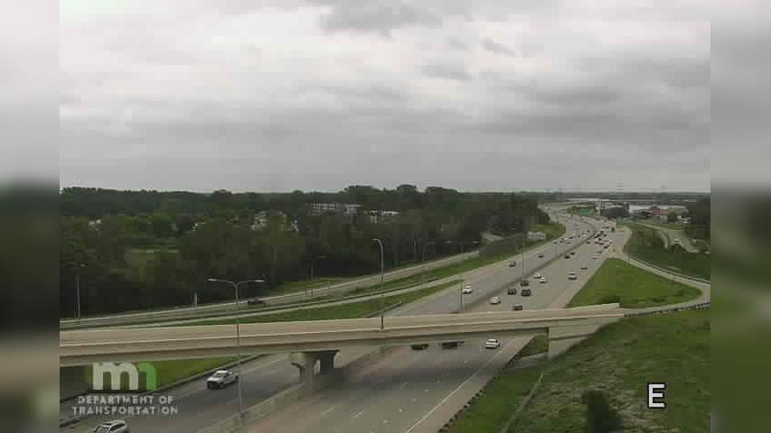 Traffic Cam Vadnais Heights: I-694: I-694 EB @ Rice St Player