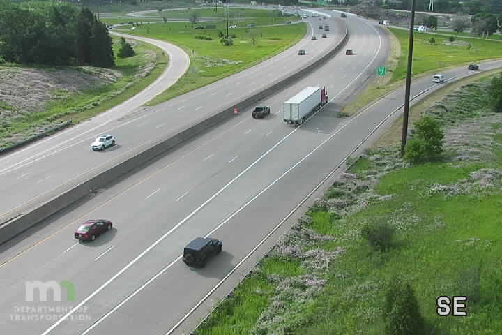 Traffic Cam I-494 SB at Valley View Rd Player