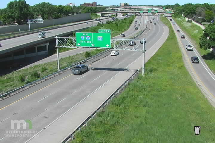 Traffic Cam I-694 WB at MN-252 Player
