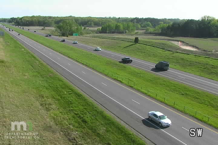 Traffic Cam I-35 NB S of Co Rd 22 Player