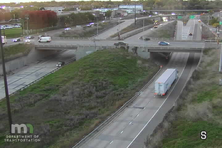Traffic Cam MN-280 SB at University Ave Player