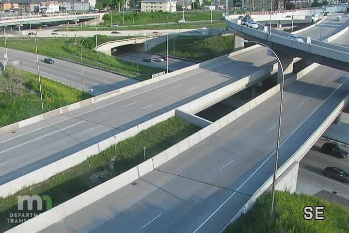 Traffic Cam I-94 WB at MN-65 Player