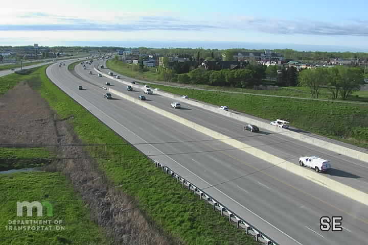 Traffic Cam I-94 WB at MN-101 Player