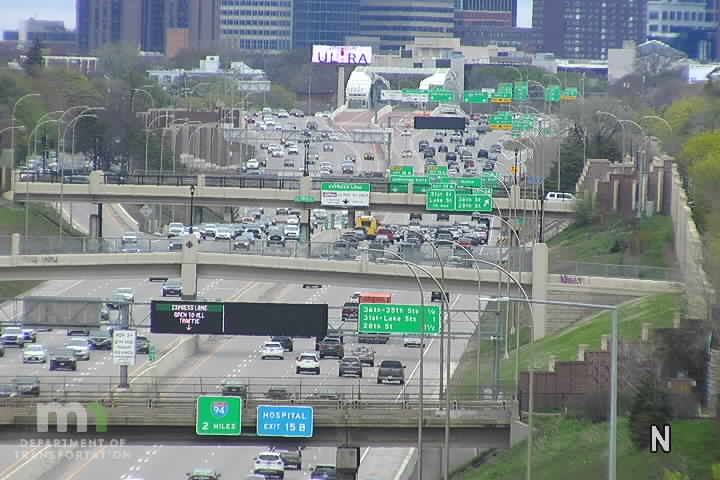 Traffic Cam I-35W NB at 46th St Player