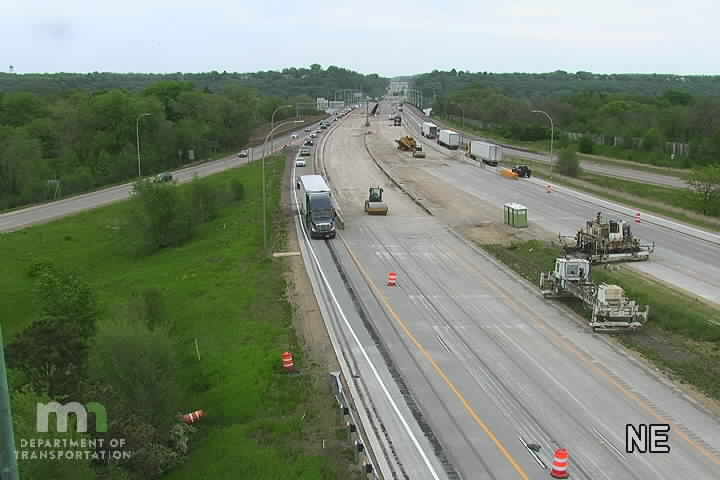 Traffic Cam I-94 WB at MN-95 (St Croix Trl) Player