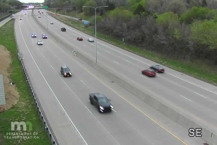 Traffic Cam I-94 WB at US-61 Player