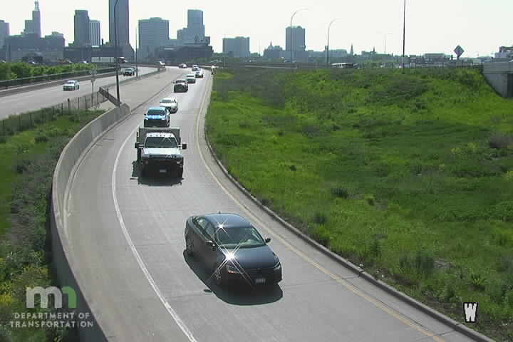 Traffic Cam US-52 NB at I-94 WB Player